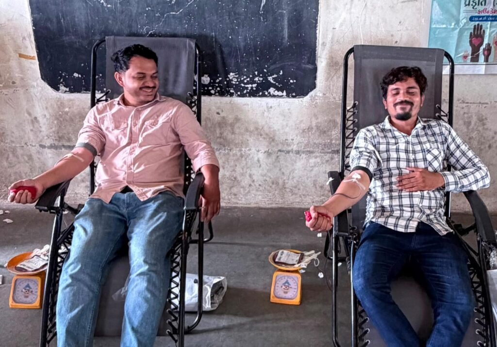 કવાંટના બૈડીયા ગામે રક્તદાન શિબિર યોજાઈ: ૪૦ રક્તદાતાઓએ કર્યું મહાદાન