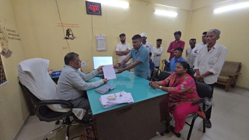 રાણીપુરા ગામમાં મનરેગામાં ‘નામ એકનું, ફોટો બીજાનો’! રાણીપુરામાં ગેરરીતિના આક્ષેપોથી ખળભળાટ